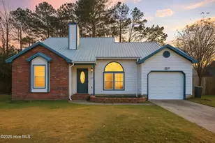 2673 Idlebrook Cir, Piney Green, NC 28544 - Photo 1