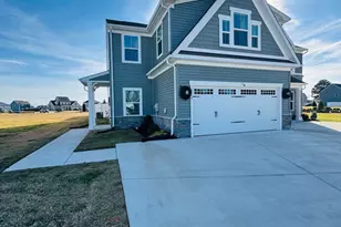 100 Spinnaker St, Elizabeth City, NC 27909 - Photo 1