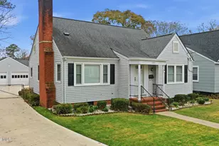 219 Harrell St, Elizabeth City, NC 27909 - Photo 1