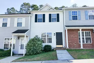 204 Meadowbrook Ln, Jacksonville, NC 28546 - Photo 1