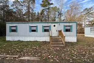631 Holly Shelter Rd, Jacksonville, NC 28540 - Photo 1