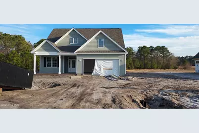 160 Cripple Creek Drive, Swansboro, NC 28584 - Photo 1