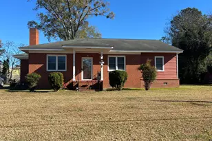 1313 Dancy St, Tarboro, NC 27886 - Photo 1