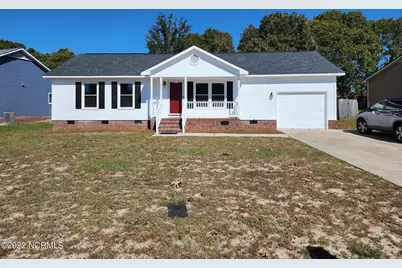 3550 Lubbock Drive, Hope Mills, NC 28348 - Photo 1