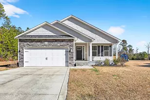 401 McCall Dr, Jacksonville, NC 28540 - Photo 1