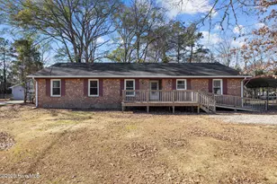 425 Washington Post Rd, New Bern, NC 28562 - Photo 1