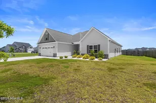 204 Old Field School Ln, Jacksonville, NC 28546 - Photo 1
