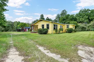 1126 Old Folkstone Rd, Sneads Ferry, NC 28460 - Photo 1