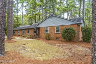 202 Downing Pl, Southern Pines, NC 28387 - Photo 1