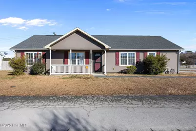 100 Foxtrail Drive, Hubert, NC 28539 - Photo 1