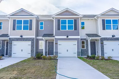 221 Maddox Drive, Aberdeen, NC 28315 - Photo 1
