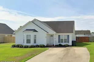 1008 Penncross Dr, Greenville, NC 27834 - Photo 1