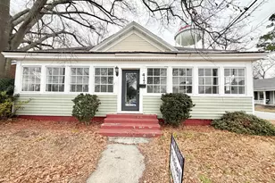 417 3rd St, Ayden, NC 28513 - Photo 1