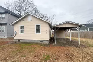 307 W Cypress St, Elizabeth City, NC 27909 - Photo 1