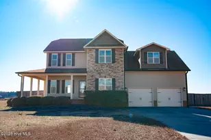71 Gillis Ct, Coats, NC 27521 - Photo 1
