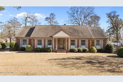 302 W Wilson Creek Drive, Trent Woods, NC 28562 - Photo 1