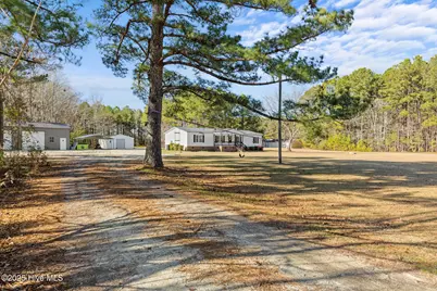 200 Twin Oak Road, Maysville, NC 28555 - Photo 1