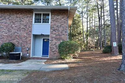 365 W Illinois Avenue #Apt 24, Southern Pines, NC 28387 - Photo 1