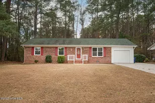203 Pineview Rd, Jacksonville, NC 28546 - Photo 1
