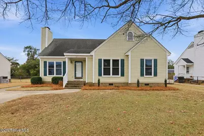 2811 Daisy Lane N, Wilson, NC 27896 - Photo 1