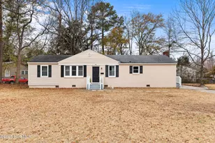 423 Nelson Dr, Jacksonville, NC 28540 - Photo 1