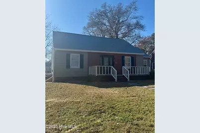 403 Brentwood Avenue, Jacksonville, NC 28540 - Photo 1