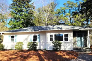 220 Country Club Cir, Southern Pines, NC 28387 - Photo 1