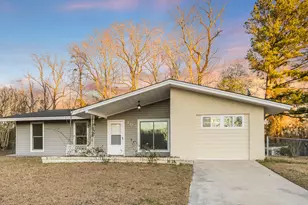 105 Timber Ln, Jacksonville, NC 28540 - Photo 1