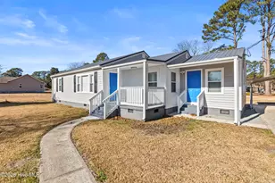 217 W Wards Bridge Rd, Warsaw, NC 28398 - Photo 1