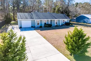 780 Old Folkstone Rd, Sneads Ferry, NC 28460 - Photo 1