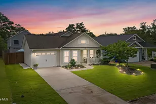 126 NW 14th St, Oak Island, NC 28465 - Photo 1