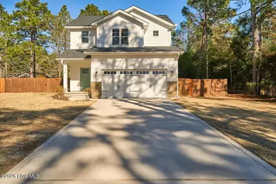 175 W New England Avenue, Pinebluff, NC 28373 - Photo 1