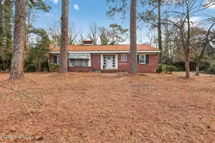 1071 S US 117 Hwy, Warsaw, NC 28398 - Photo 1