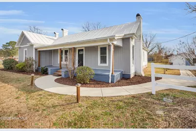 801 Nc 33, Chocowinity, NC 27817 - Photo 1