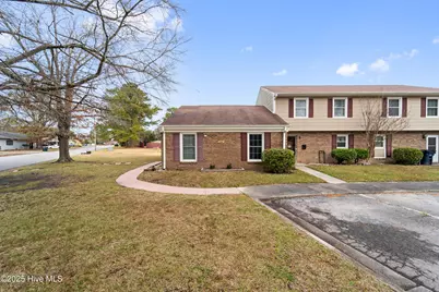 114 Princess Place, Jacksonville, NC 28546 - Photo 1