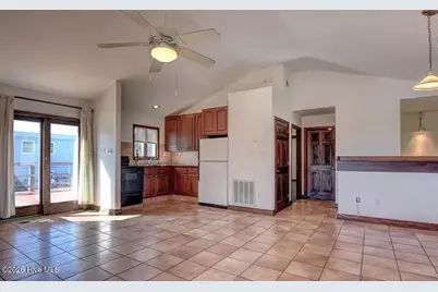 601 Clarendon Boulevard, Carolina Beach, NC 28428 - Photo 1