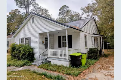 209 N Thompson Street, Whiteville, NC 28472 - Photo 1