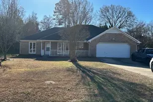 211 Forest Oaks Dr, New Bern, NC 28562 - Photo 1