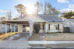 3016 Steeple Chase Ct, Jacksonville, NC 28546 - Photo 1