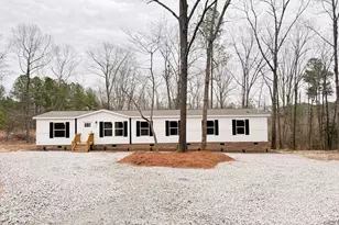 185 Deforest Dr, Carthage, NC 28327 - Photo 1
