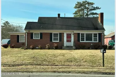 1301 W Main Street, Elizabeth City, NC 27909 - Photo 1