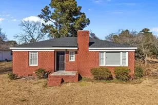 2813 Jackson Dr, Greenville, NC 27858 - Photo 1