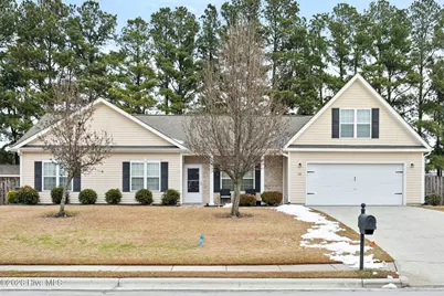 105 Maidstone Drive, Richlands, NC 28574 - Photo 1