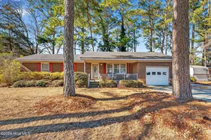 102 Robinson Dr, Goldsboro, NC 27534 - Photo 1