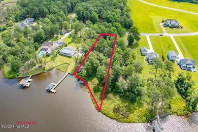 376 Southern Plantation Drive S, Oriental, NC 28571 - Photo 1