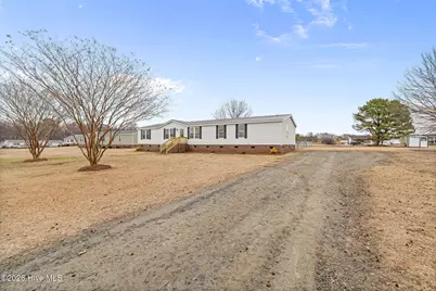 549 W Hill Street, Goldsboro, NC 27534 - Photo 1