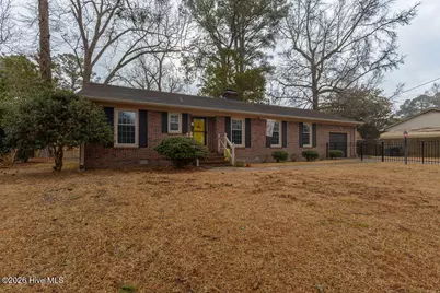 1304 Park Drive, Elizabeth City, NC 27909 - Photo 1