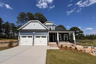 621 Watauga Ln, Aberdeen, NC 28315 - Photo 1