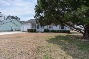 300 Quail Ridge Rd, Jacksonville, NC 28546 - Photo 1