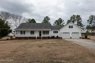 1137 Teakwood Dr, Greenville, NC 27834 - Photo 1
